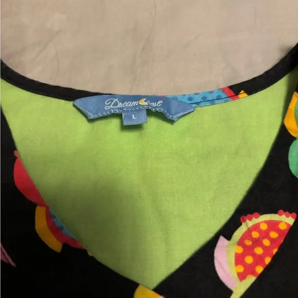 Owl pattern large scrub top - Picture 2 of 2